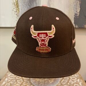 BULLS | Chicago Bulls Windy City 1993 NBA Finals 7 1/4 Fitted Hat Cap